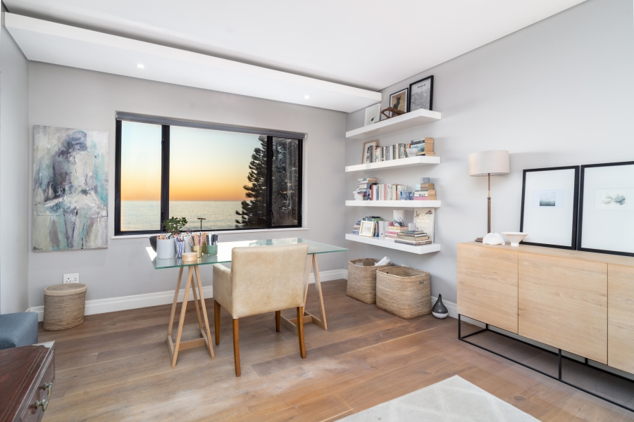 To Let 2 Bedroom Property for Rent in Sea Point Western Cape